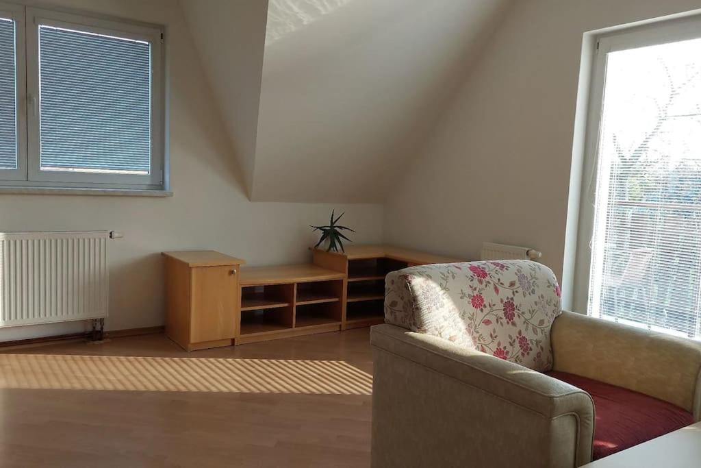 Klasický dům, 5 ložnic , 5 bedrooms, Praha