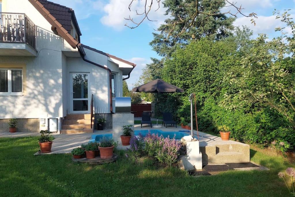 Klasický dům, 5 ložnic , 5 bedrooms, Praha