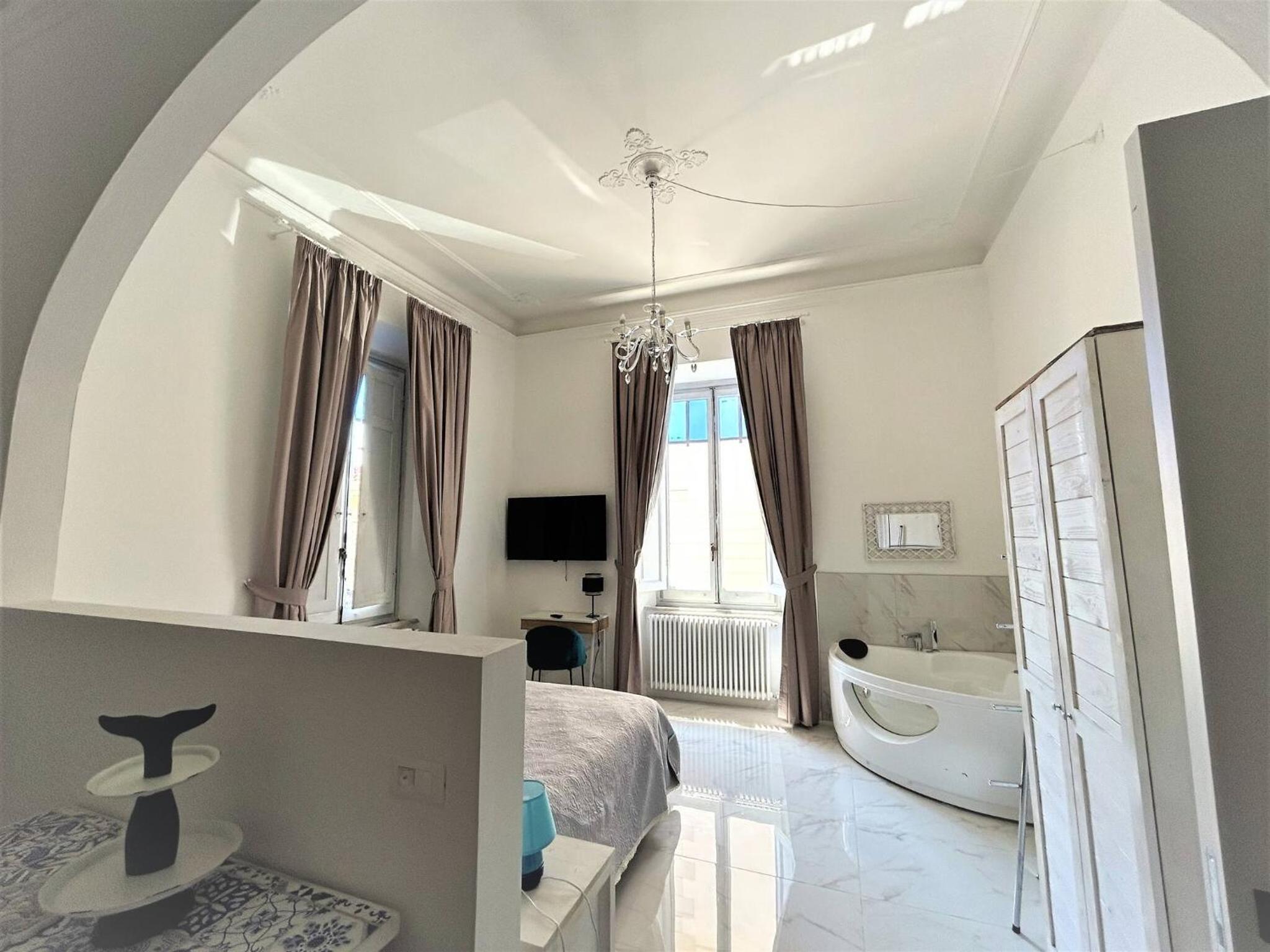 Viareggio Vacations - Allegra Viareggio Suite With Jacuzzi - Property Image 27