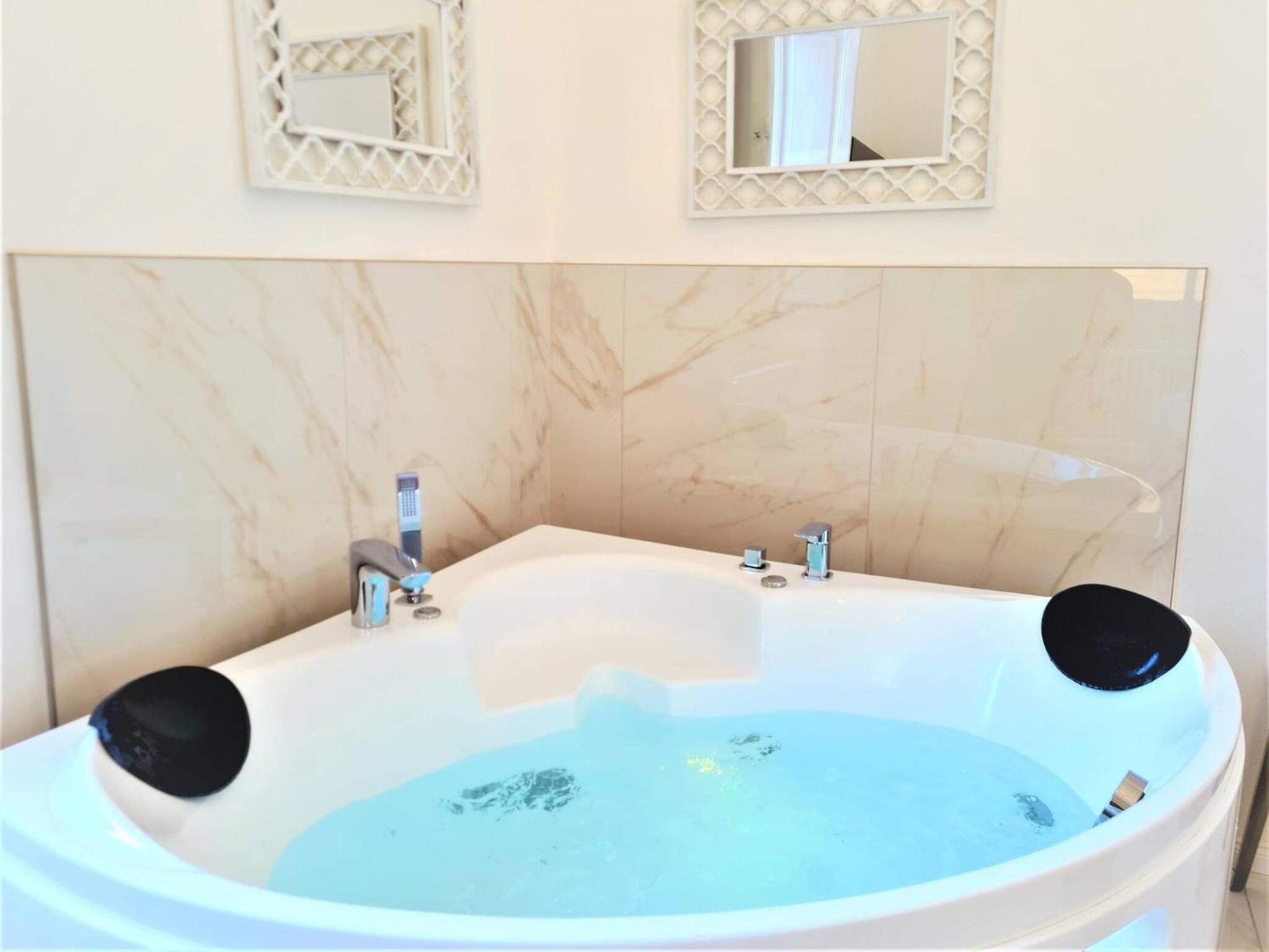 Viareggio Vacations - Allegra Viareggio Suite With Jacuzzi - Property Image 21