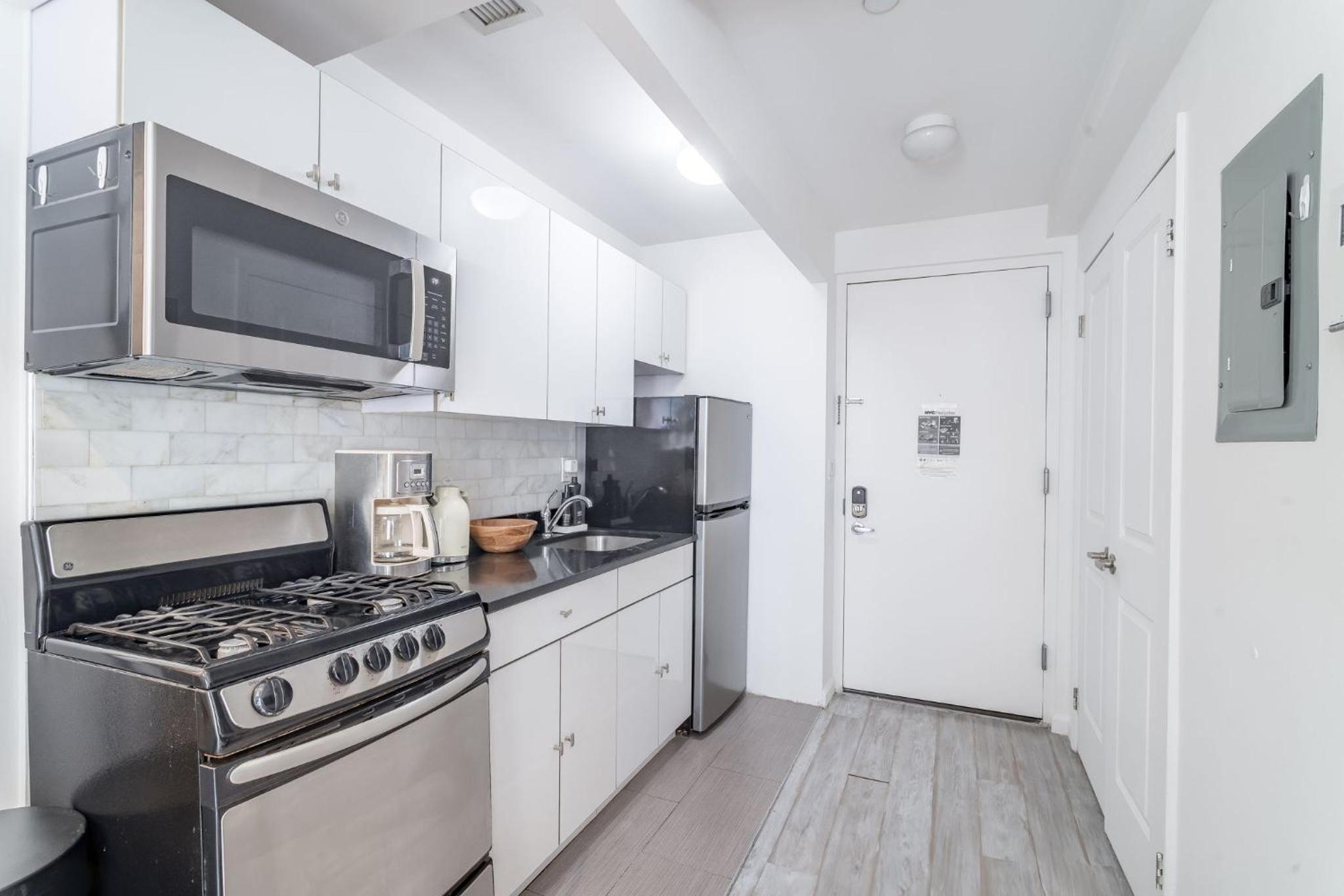 Amazing 3BD 1Bath apartment near Times Square