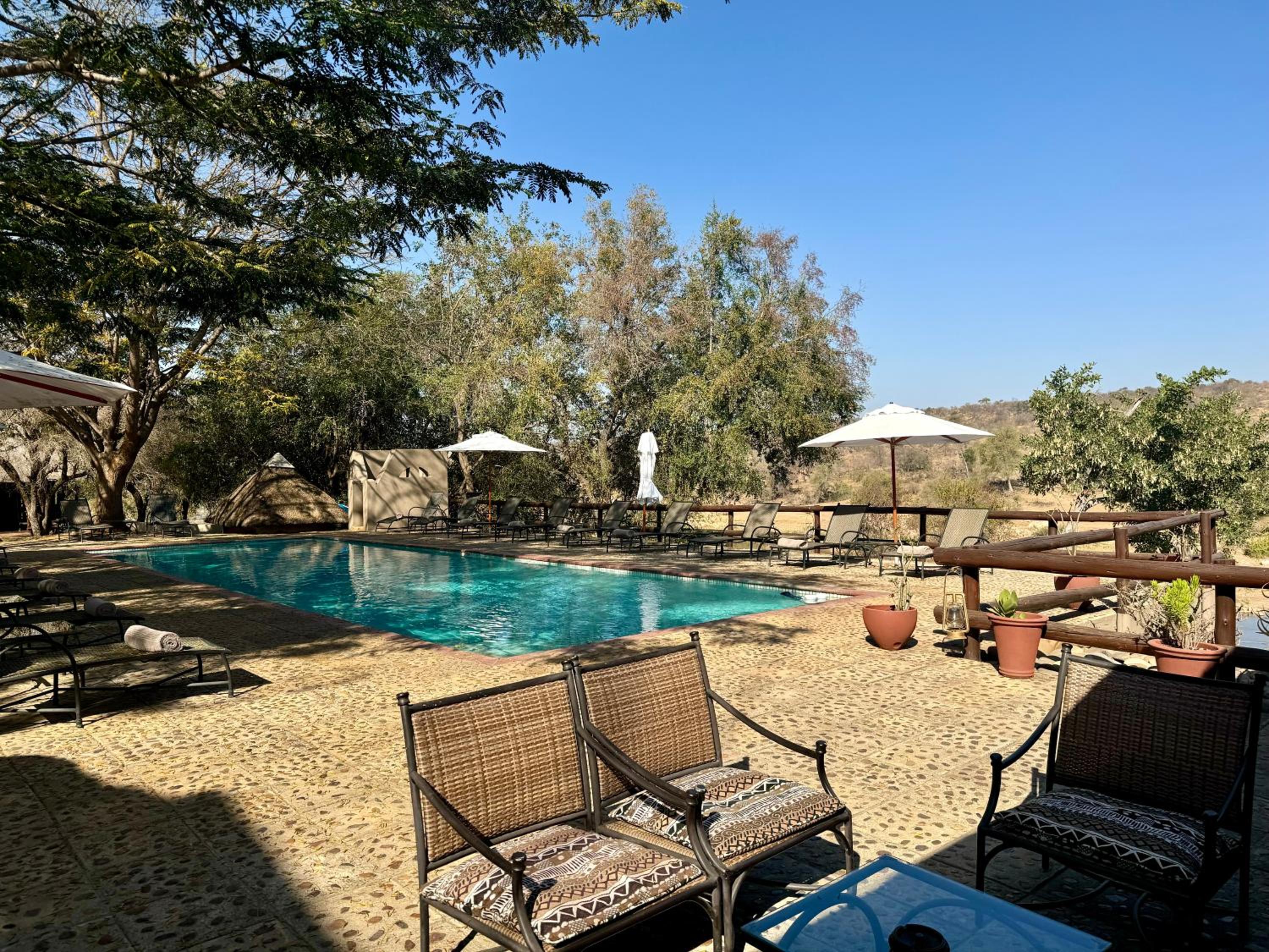 Nyati Safari Lodge