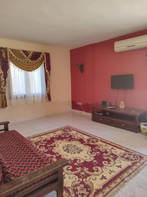 Chalet in Stella Makadi on ground floor with beach and pools access