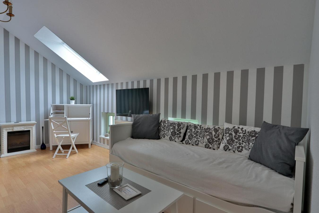 Herrenhaus Blengow App.15