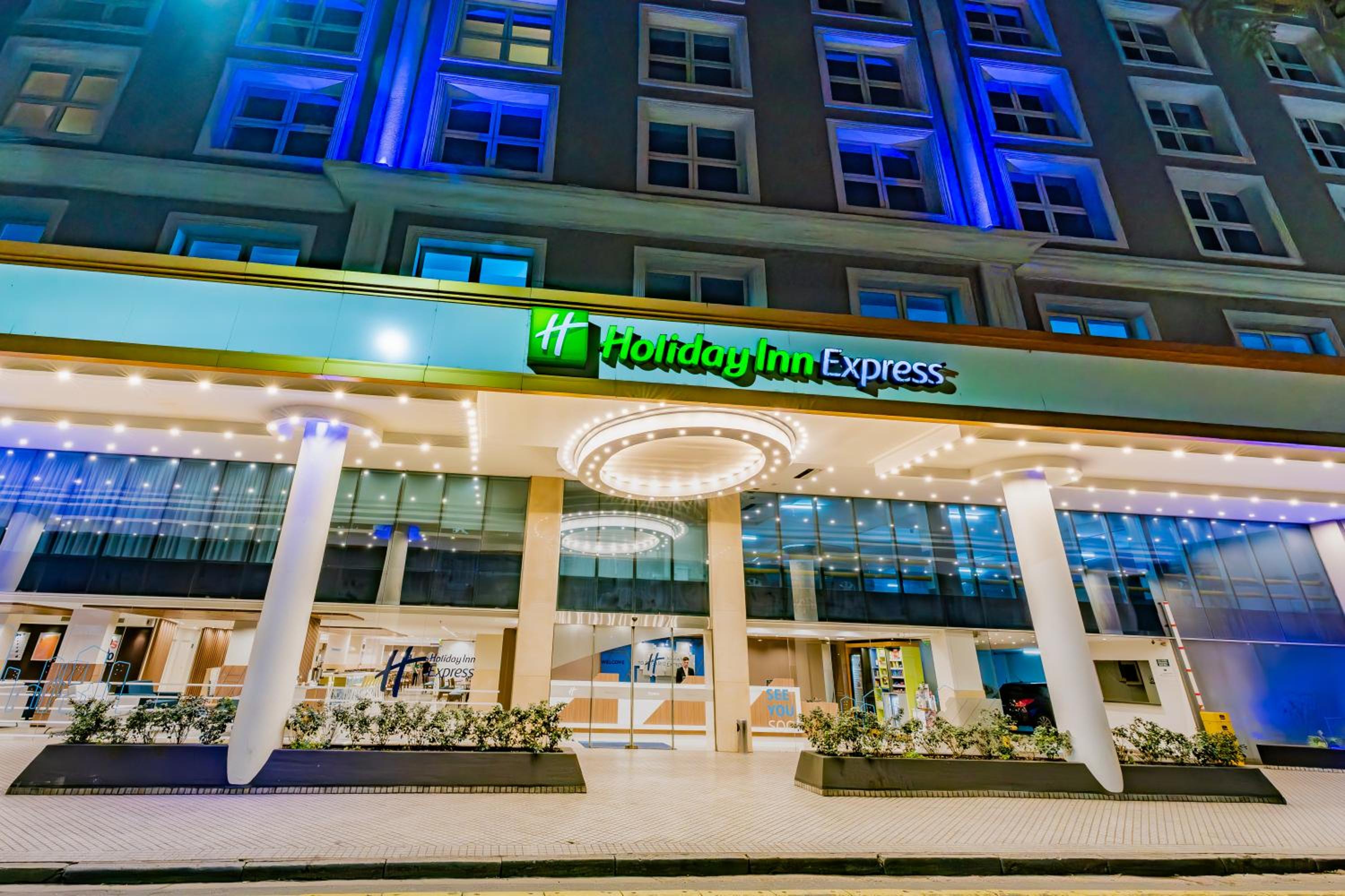 Rosario Vacations - Holiday Inn Express Rosario, an IHG Hotel - Property Image 12