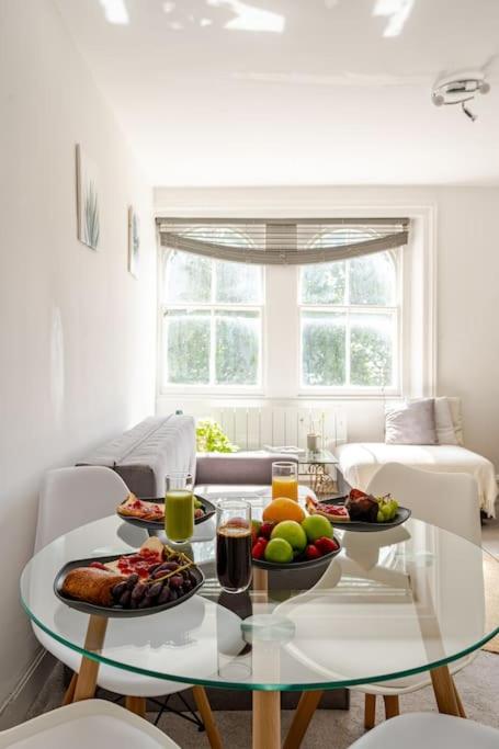 West Oasis - 6 sleeps - Notting Hill