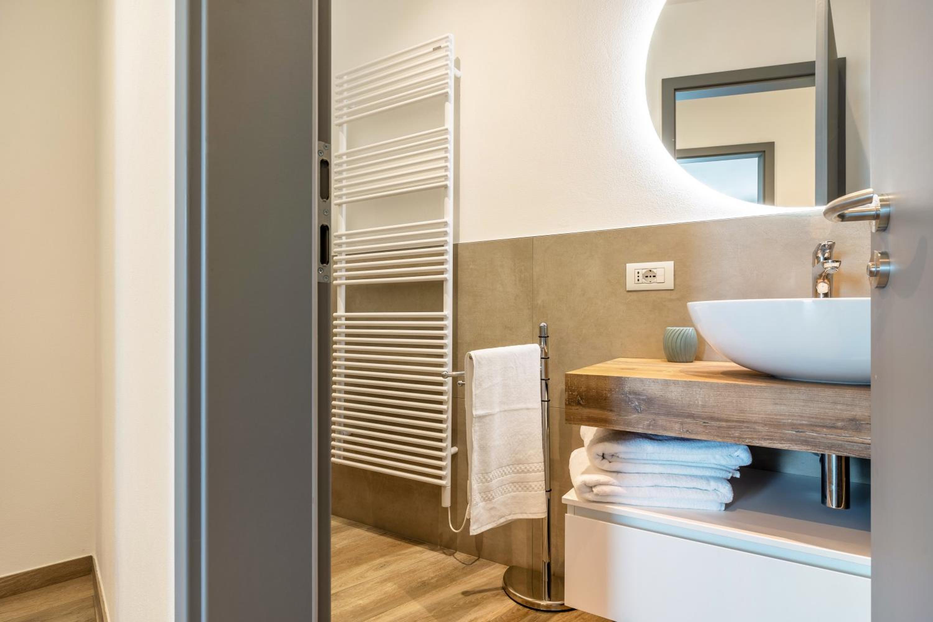 Il Cinque en Tignale — bathroom