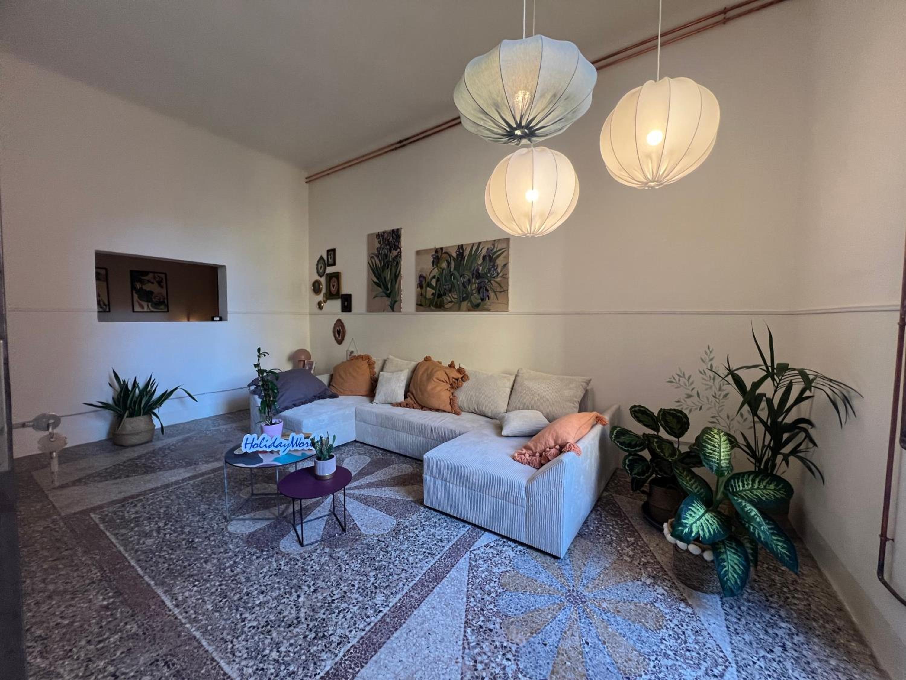 lounge