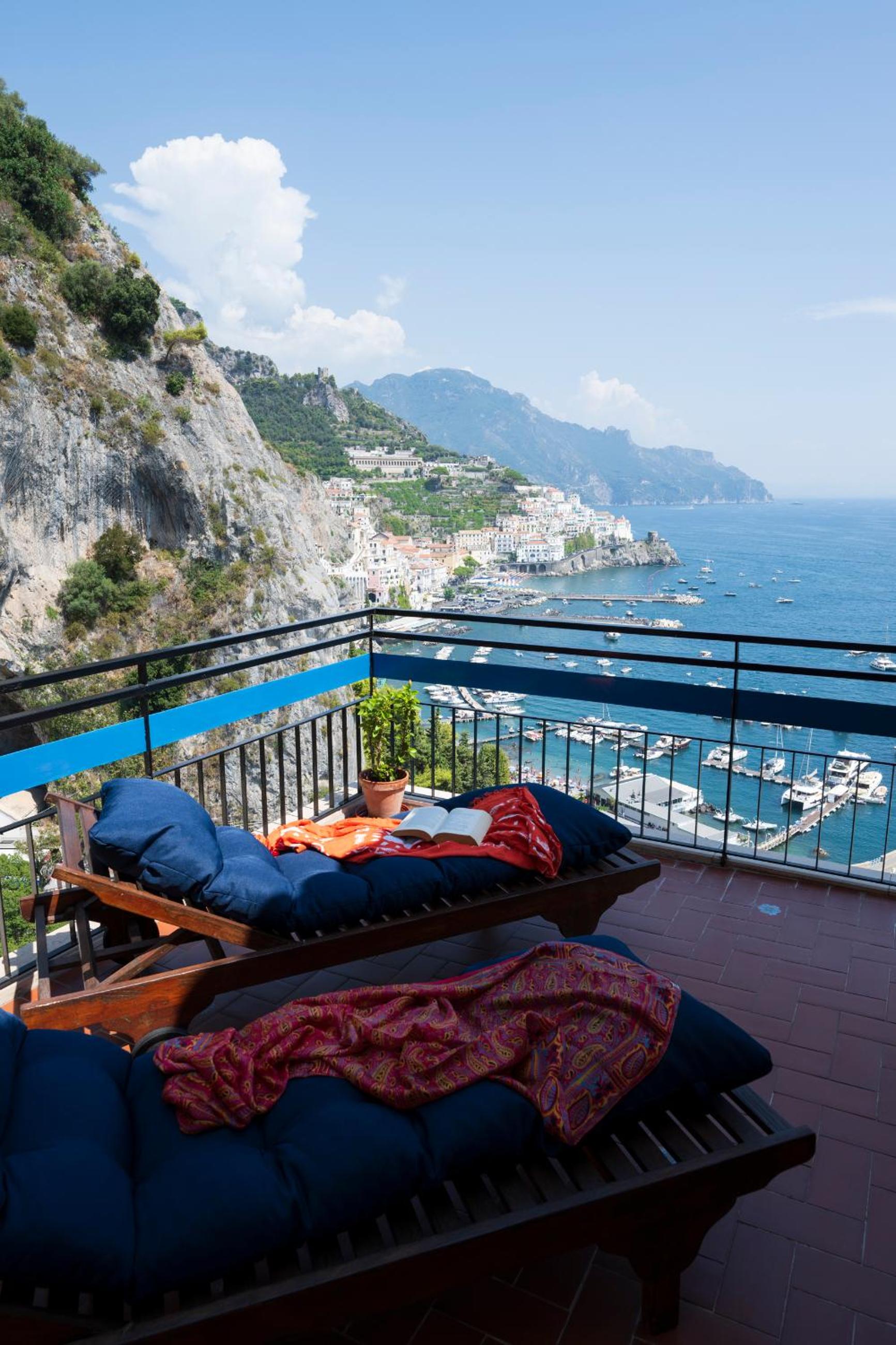 Skyview Paradise House photo 2