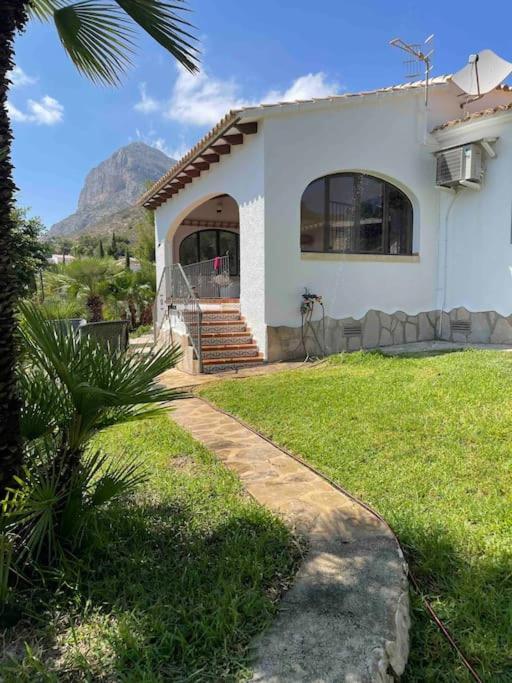 Mediterranean Villa for family