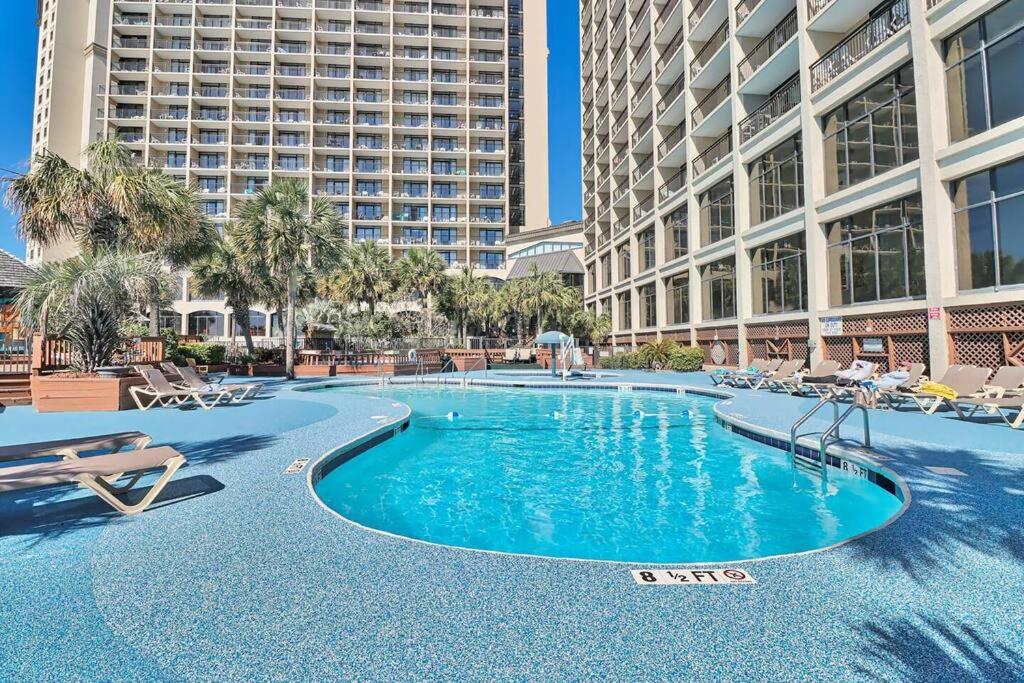 Breathtaking Beachfront Bliss at Beach Cove! 619 view 5
