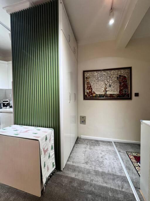 One bedroom apartment