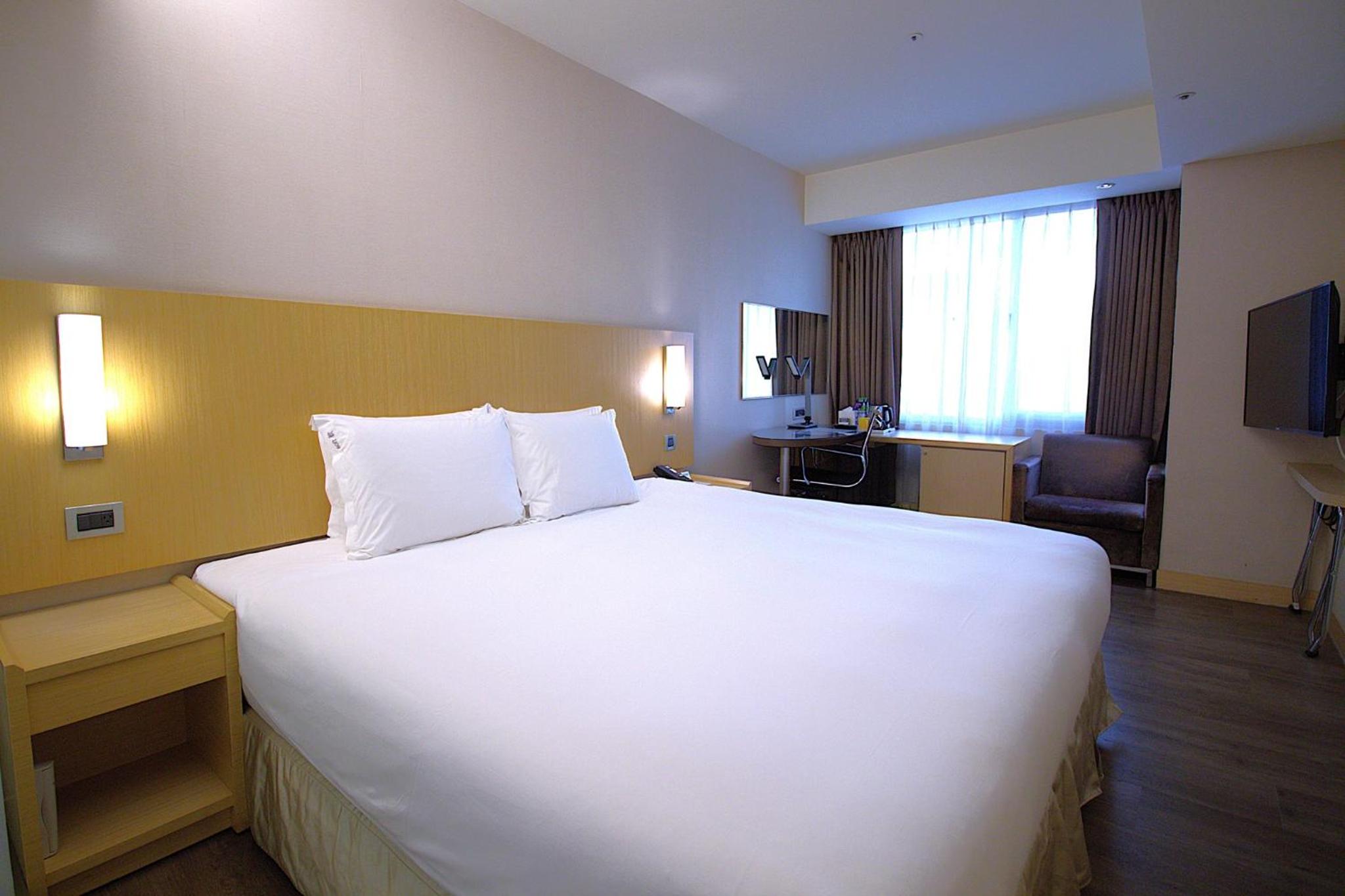 Taoyuan Vacations - Holiday Inn Express Taoyuan, an IHG Hotel - Property Image 3