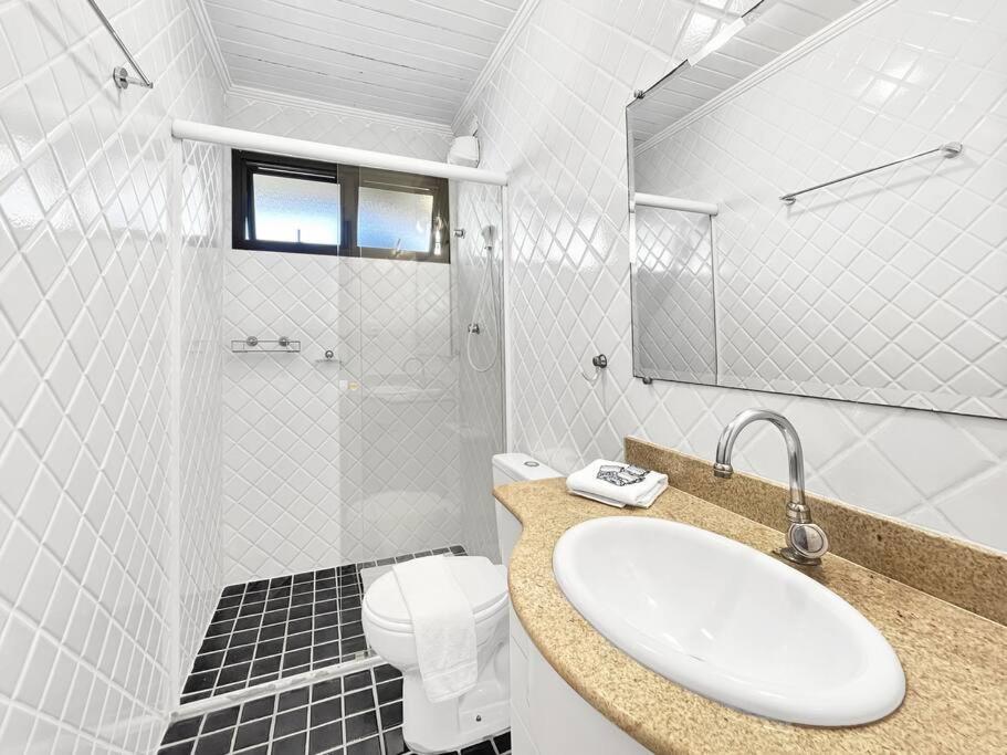 Enseada Pool Suite Beach Service AC