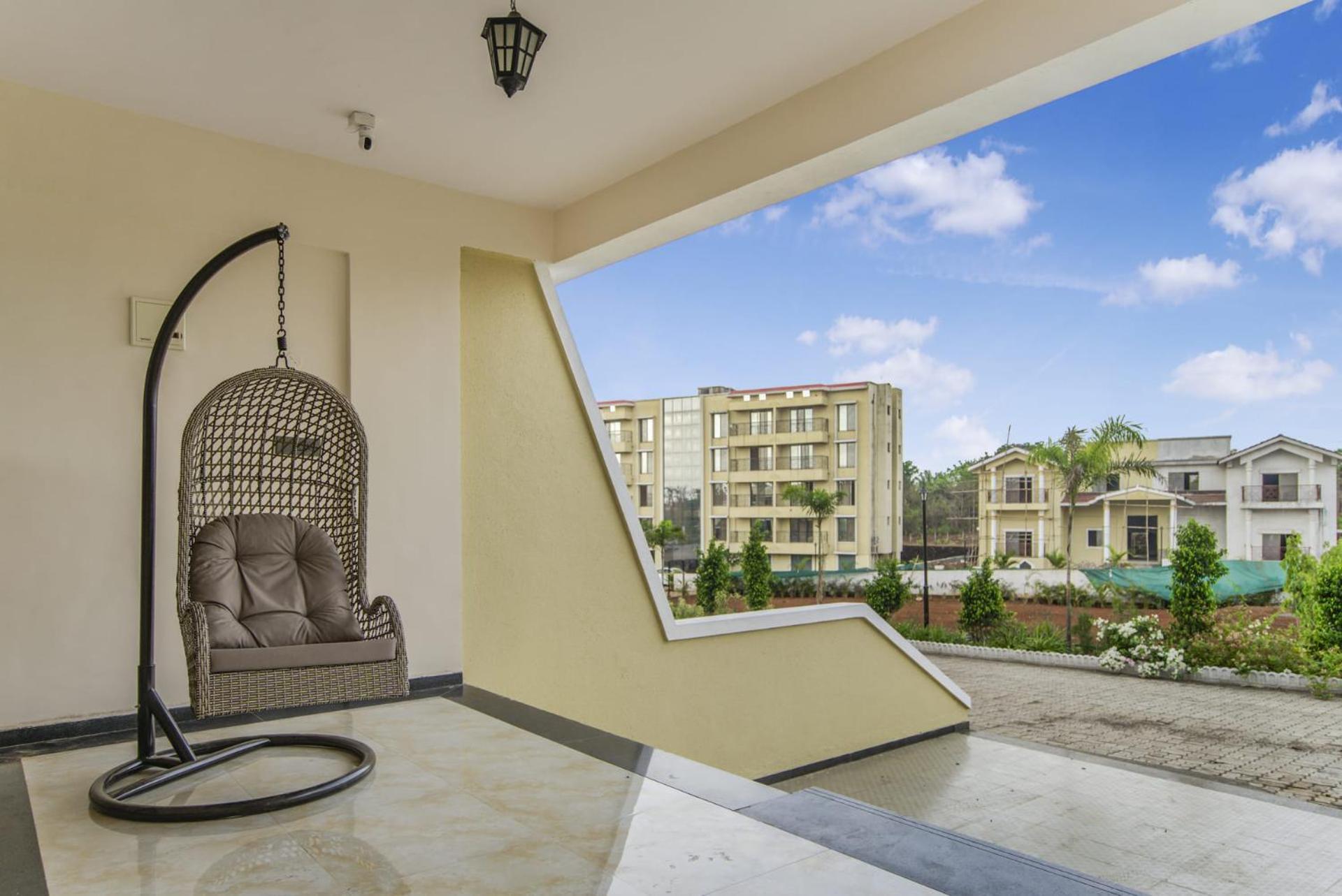 3BHK with pool - Sunset Palazzo by Universe Villas
