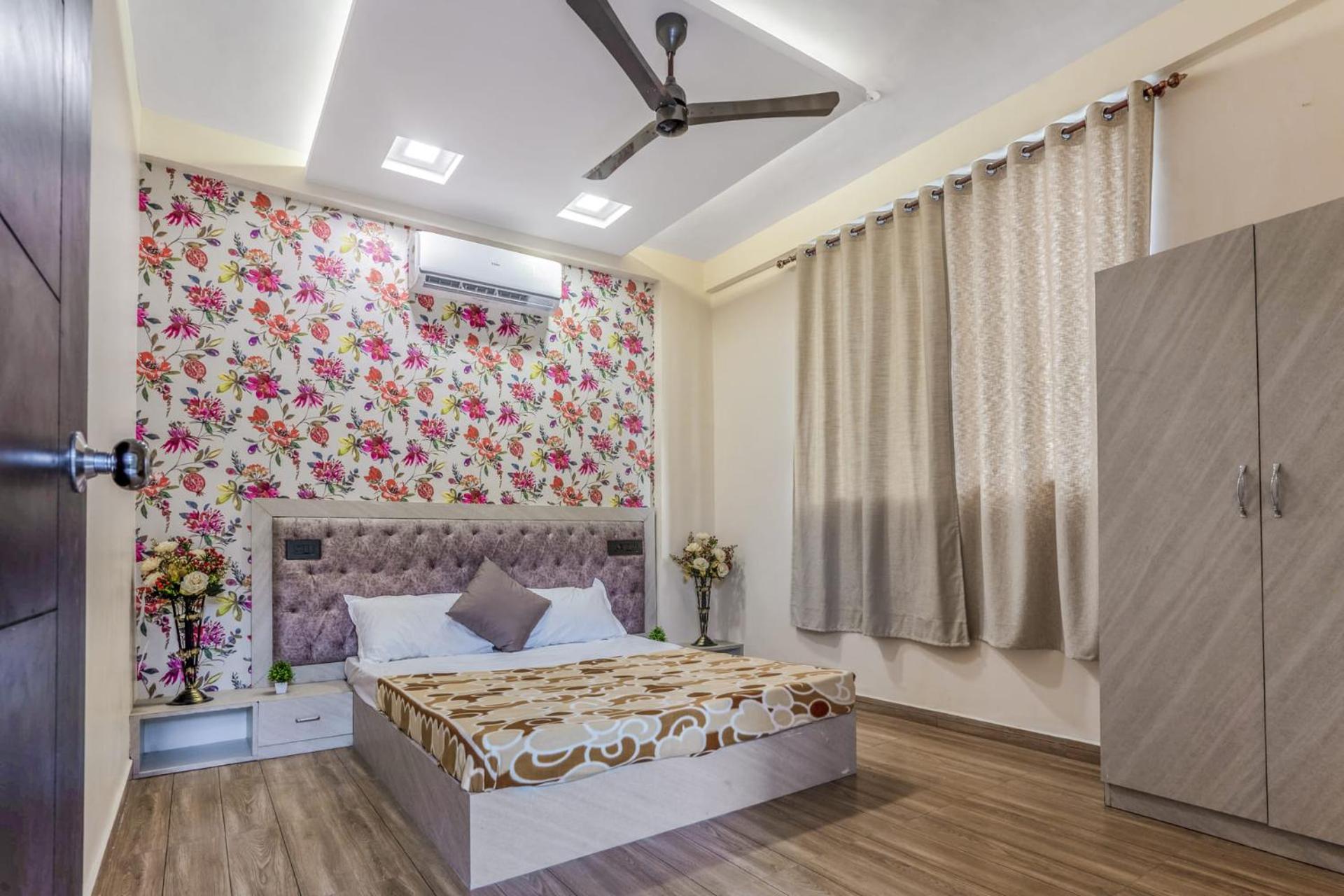 3BHK with pool - Sunset Palazzo by Universe Villas