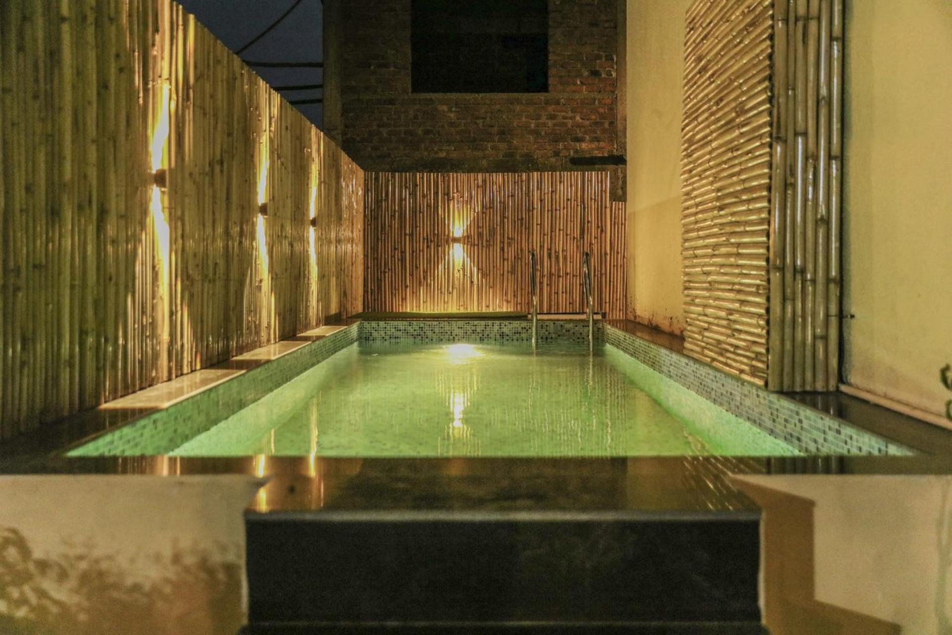 3BHK with pool - Sunset Palazzo by Universe Villas