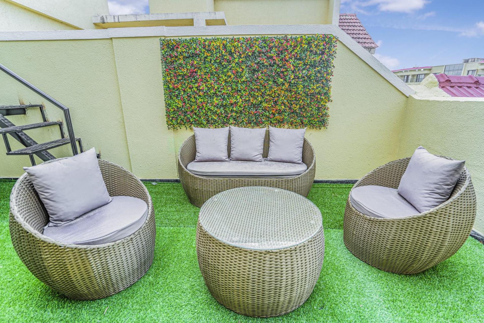 3BHK with pool - Sunset Palazzo by Universe Villas