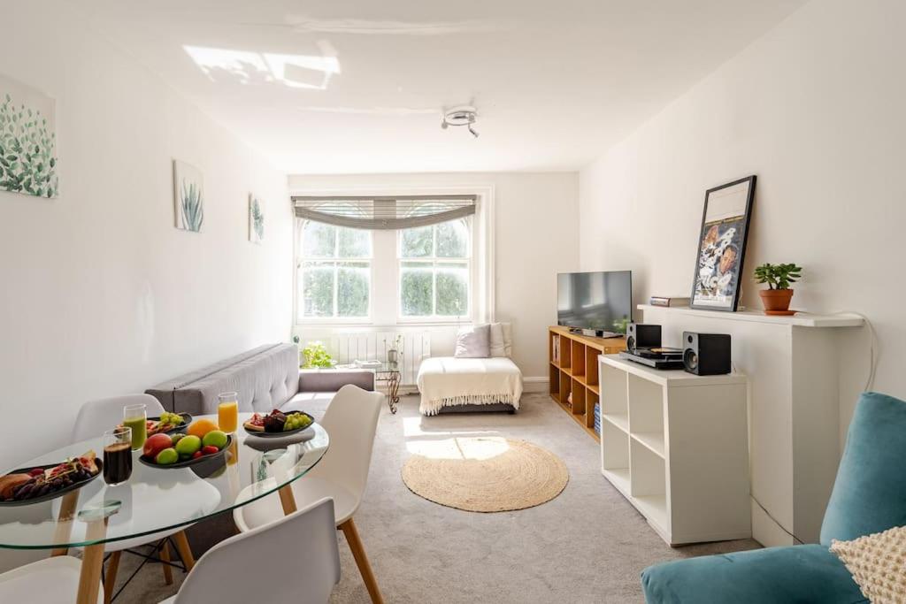 Notting Hill - Luxury up to 6 sleeps