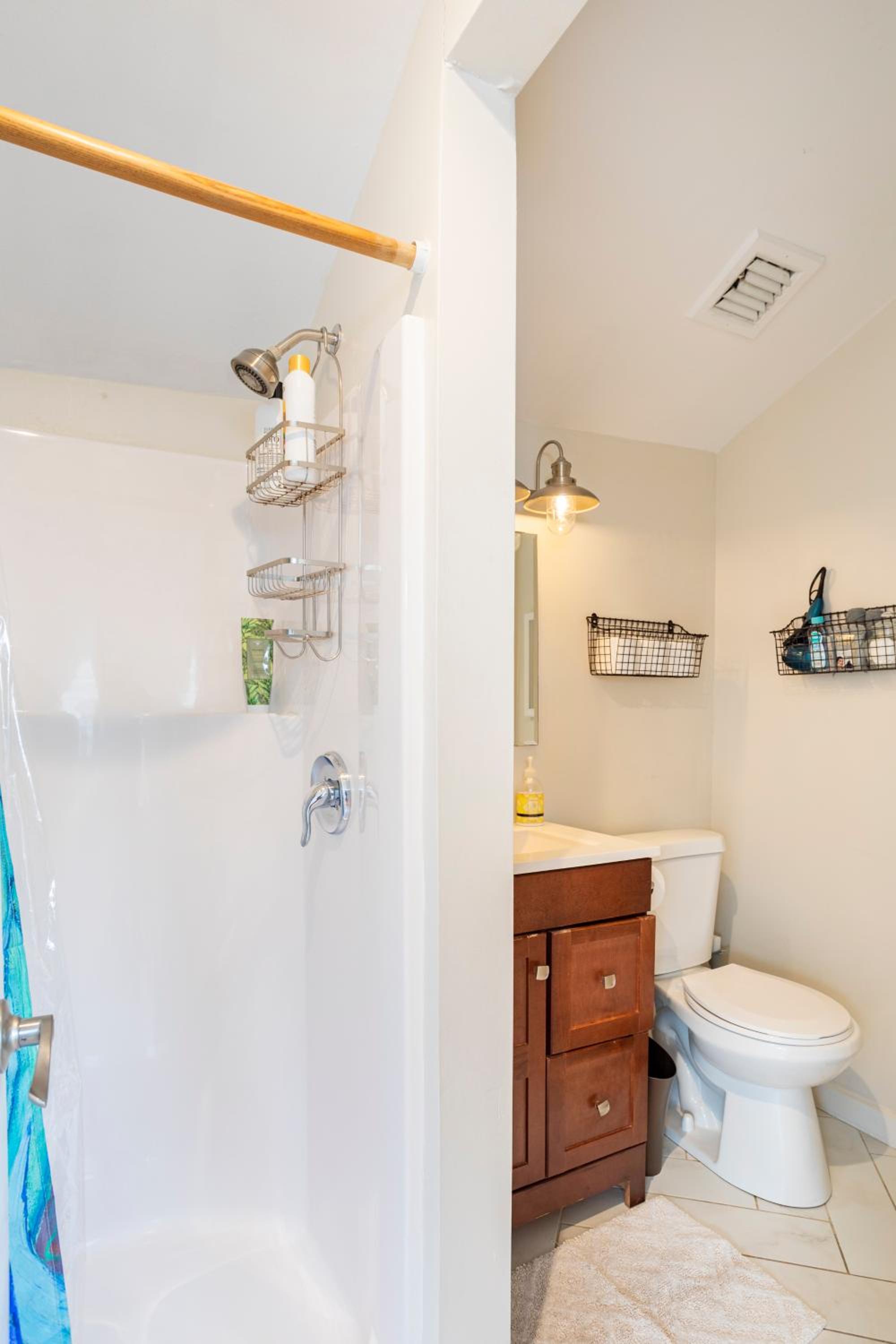 Sunny Westport Studio Apt. Above Historic Mill - Property Image 17