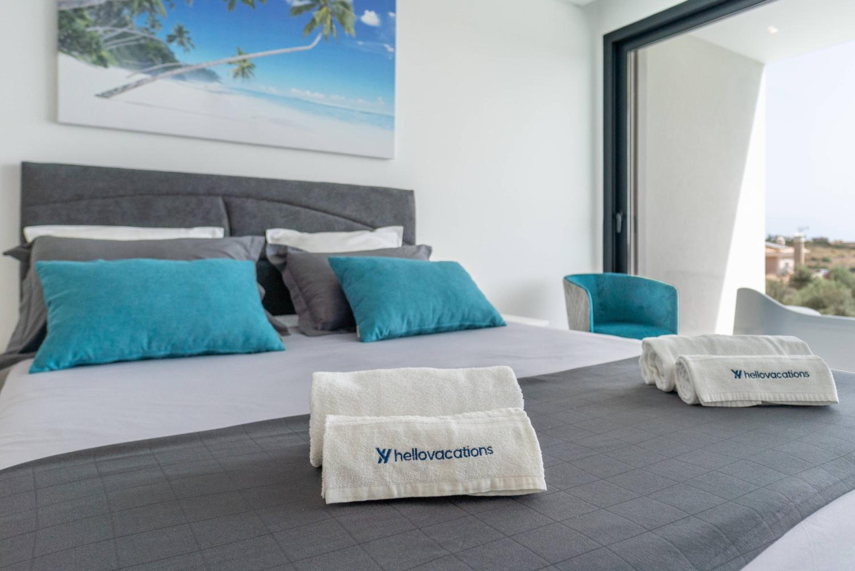 Villa das Amendoeiras by HelloVacations