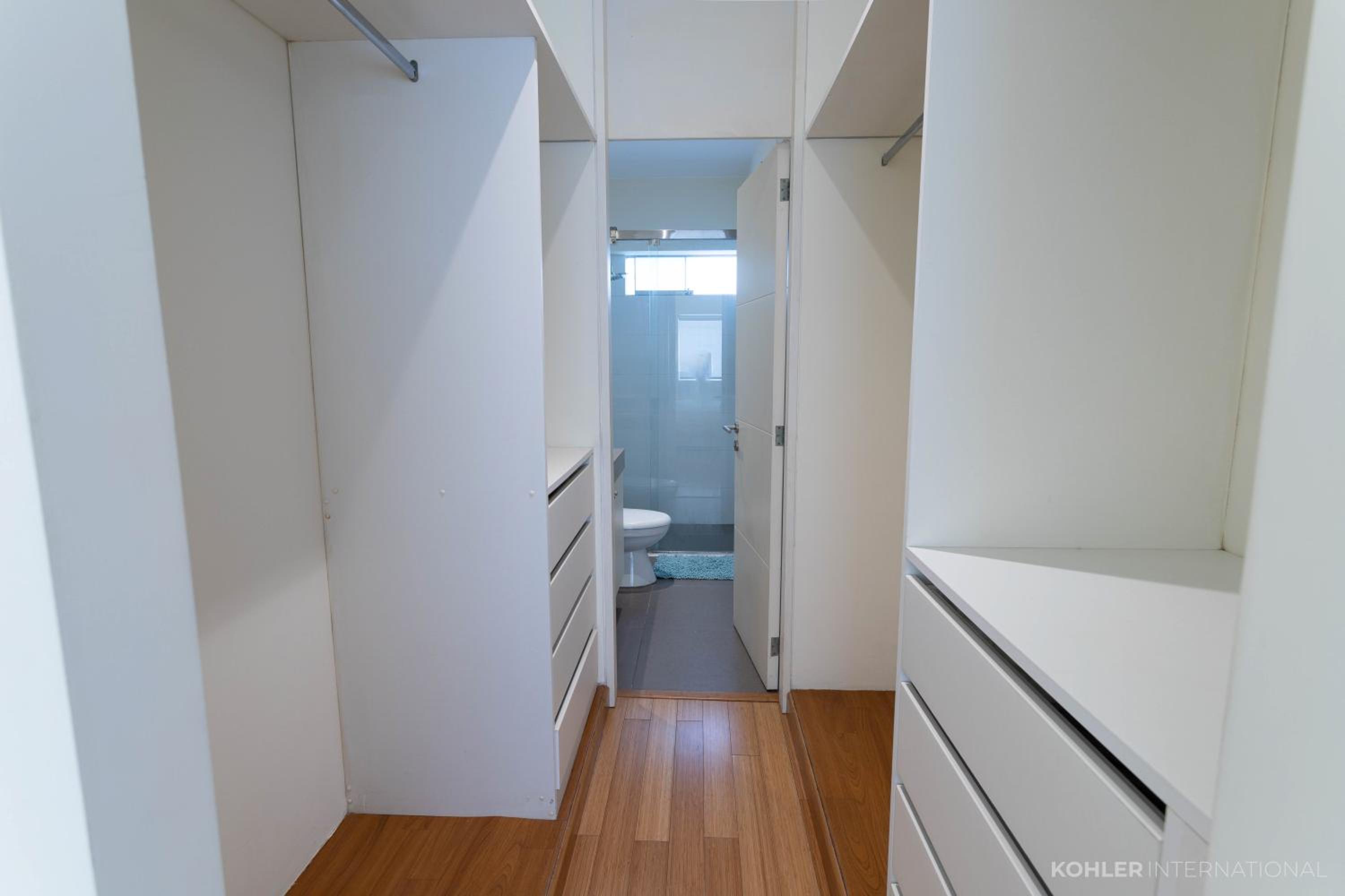 Kohler Confort 1BR en Miraflores