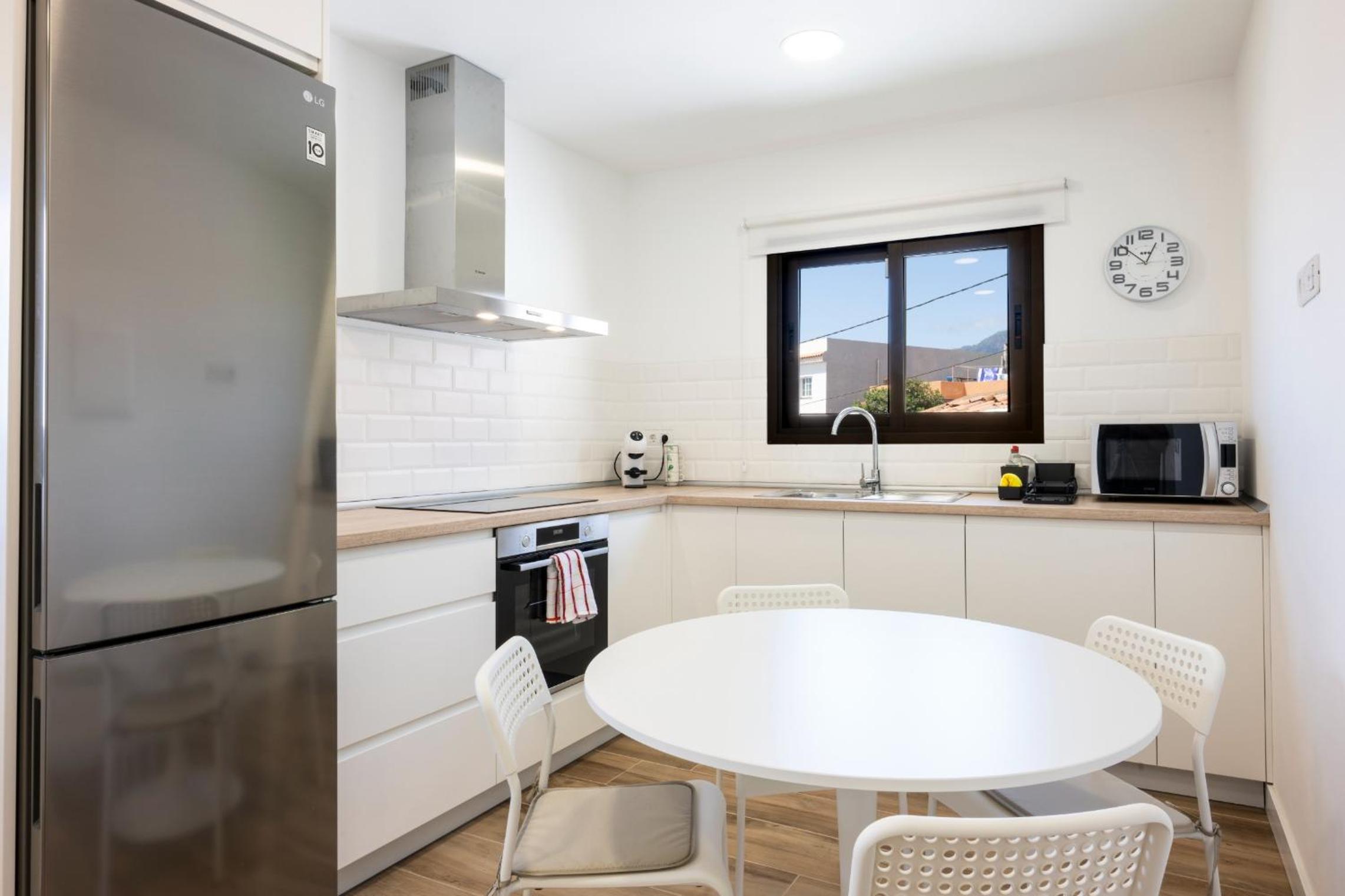 Newly refurbished Holiday Home photo 3