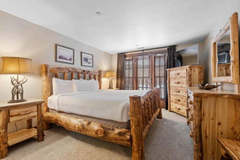 Ascent 109 by East West Hospitality - Property Image 37