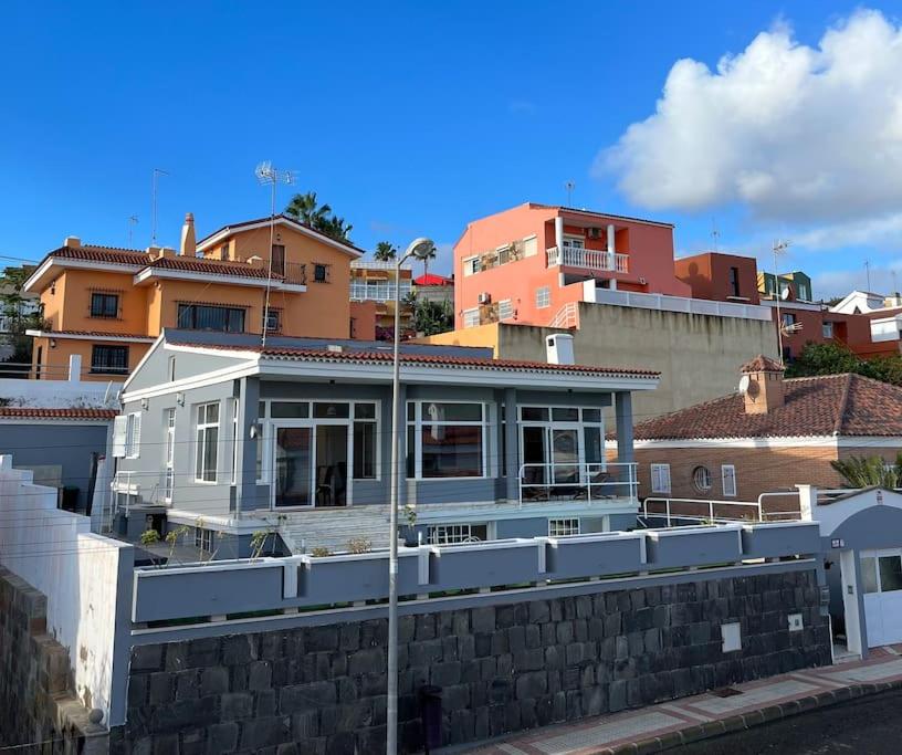 SPECTACULAR VILLA PRiVATE POOL SEAVIEW