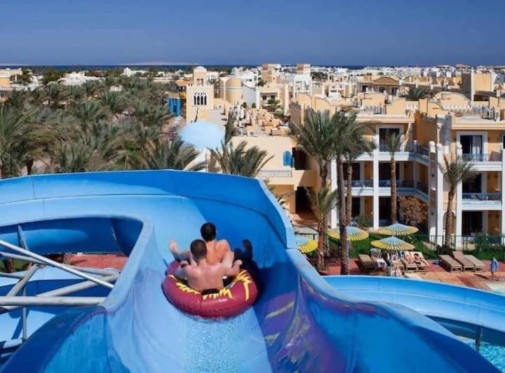Chalet mirage Bay