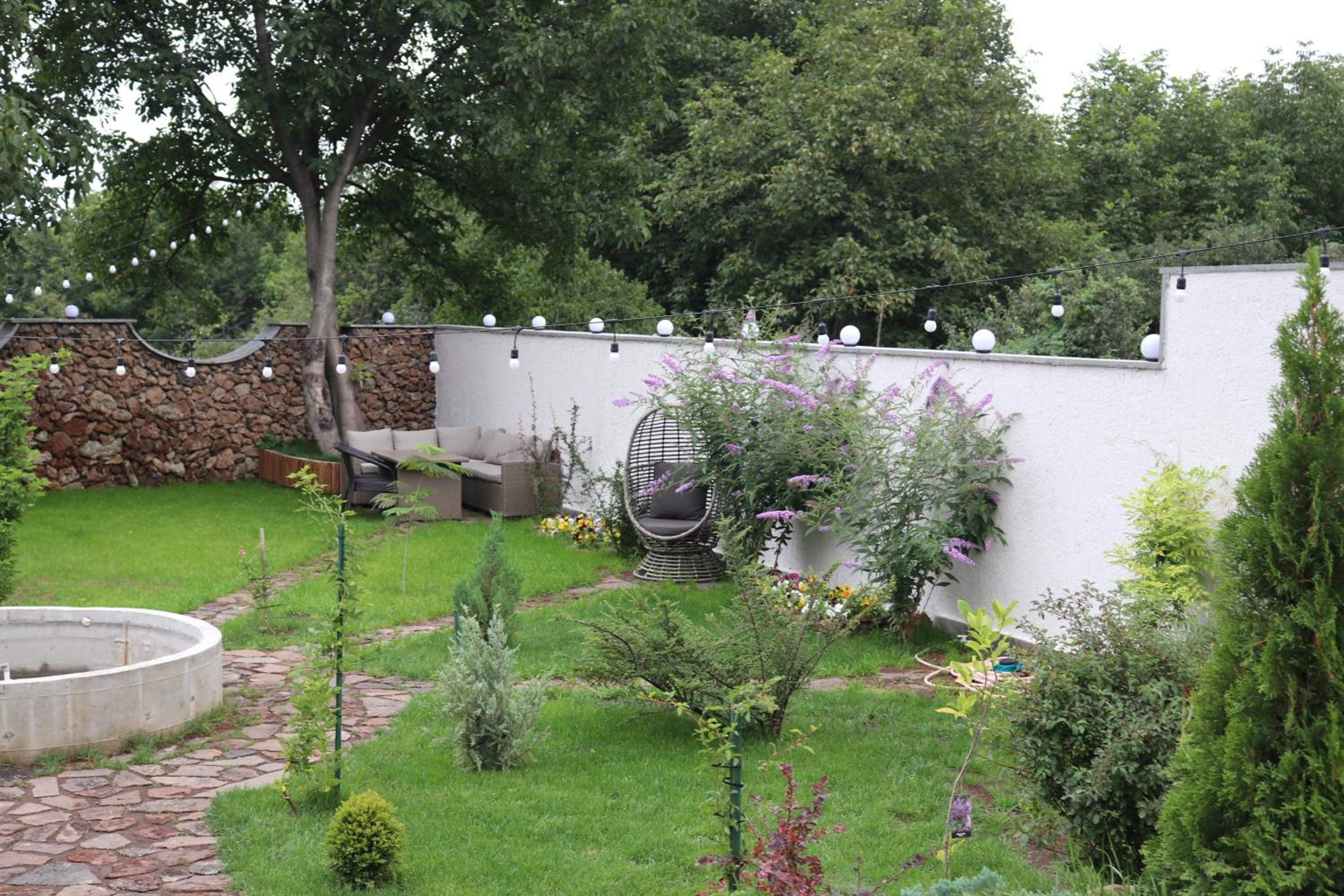 REDROOF Goris Boutique Hotel
