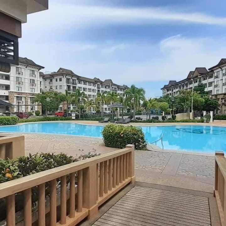 Ecowest Condo beside SM Mall view 4