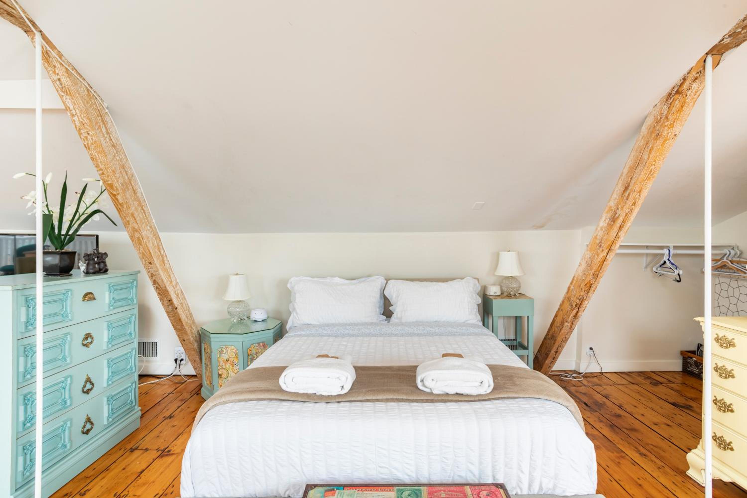 Sunny Westport Studio Apt. Above Historic Mill - Property Image 12