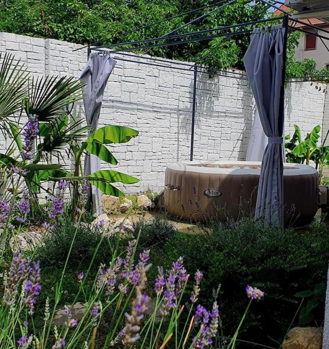 Stone Spa Apartman
