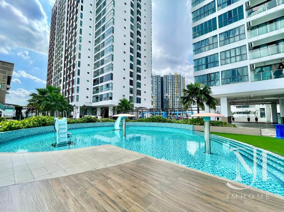 Amerin 2BR City View Family Suite #8 photo 8