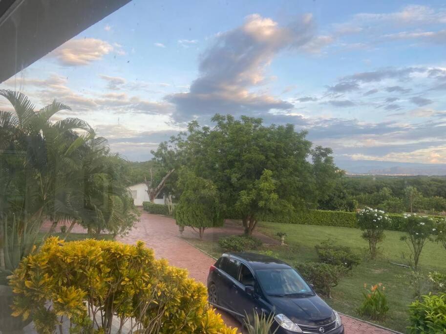 Encantadora casa con piscina y BBQ