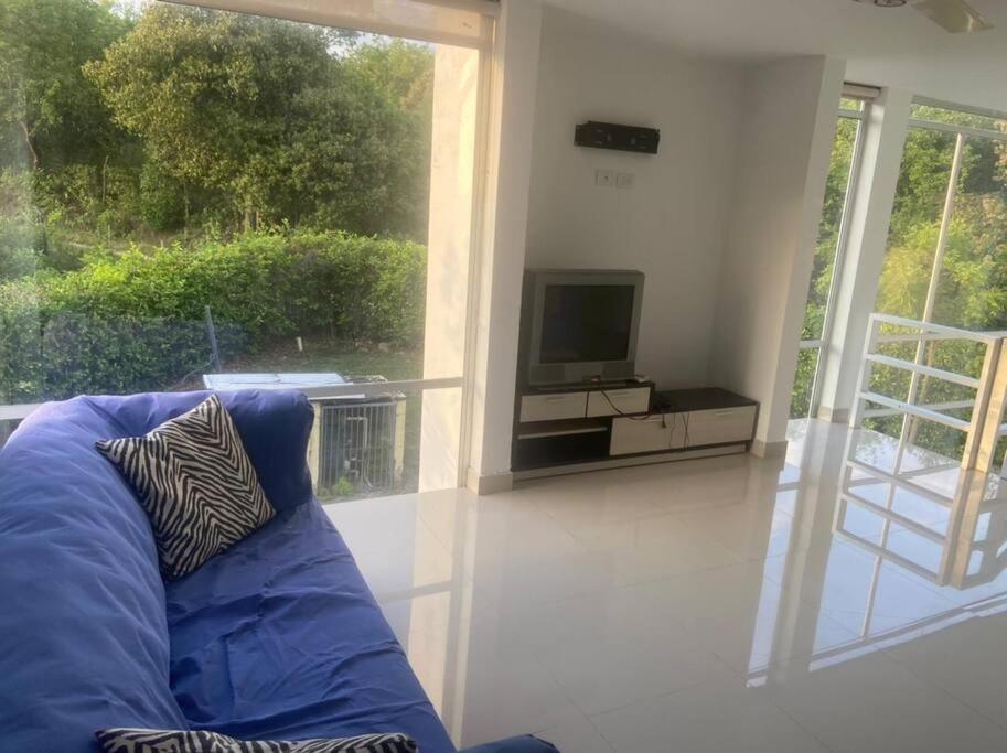 Encantadora casa con piscina y BBQ