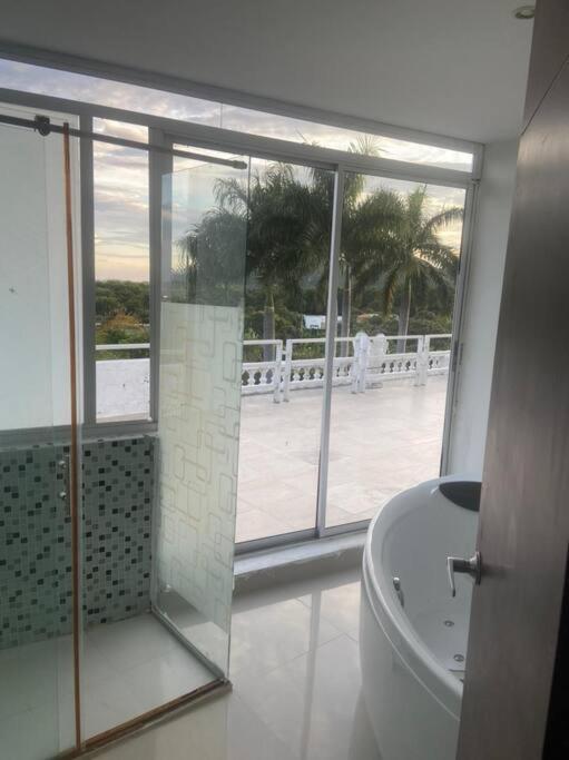 Encantadora casa con piscina y BBQ