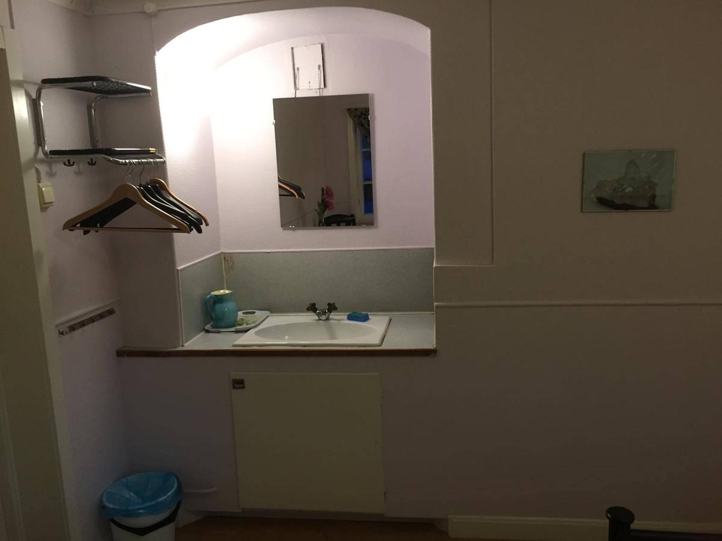 Photo 48