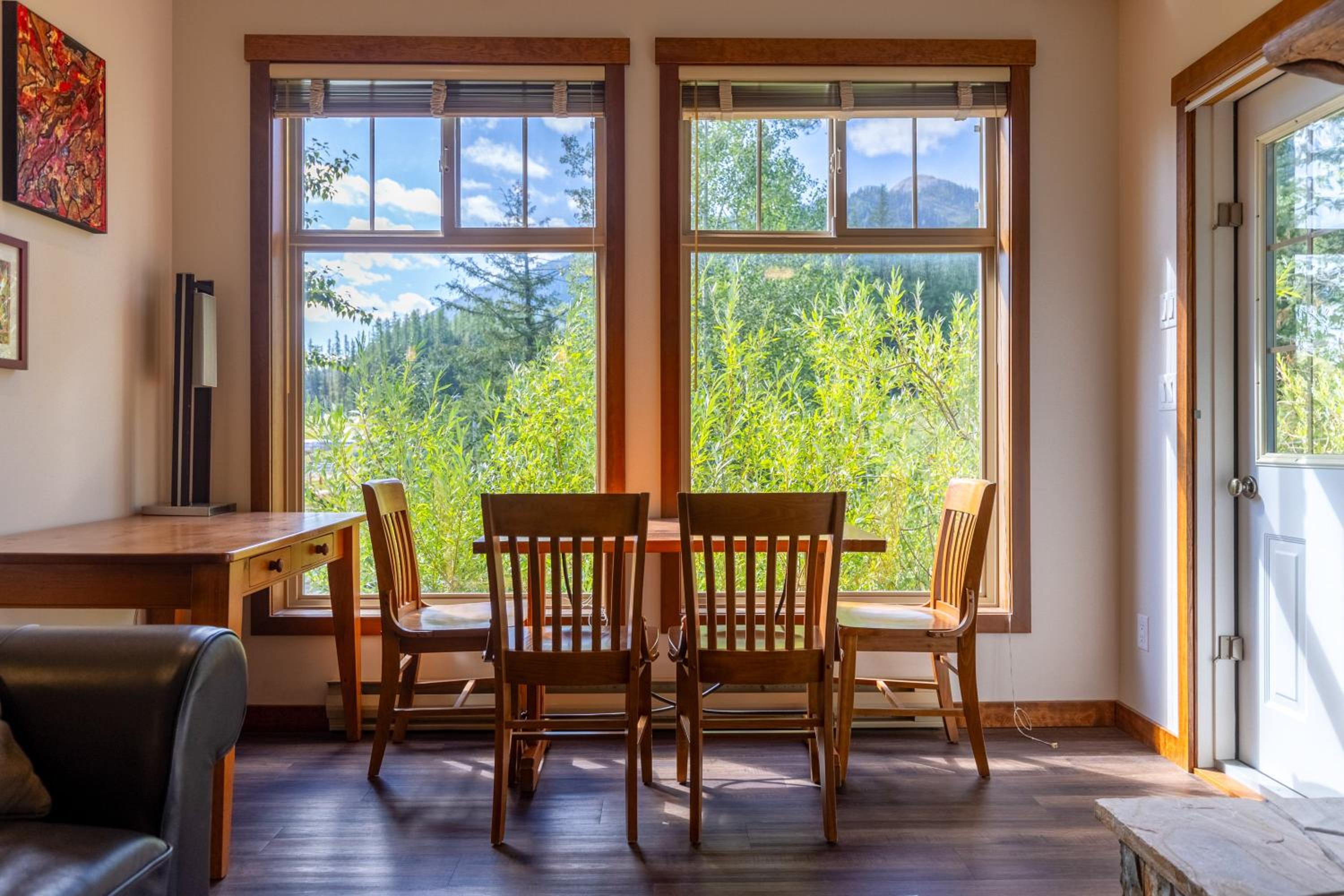 Snow Creek Lodge by Fernie Central Reservations