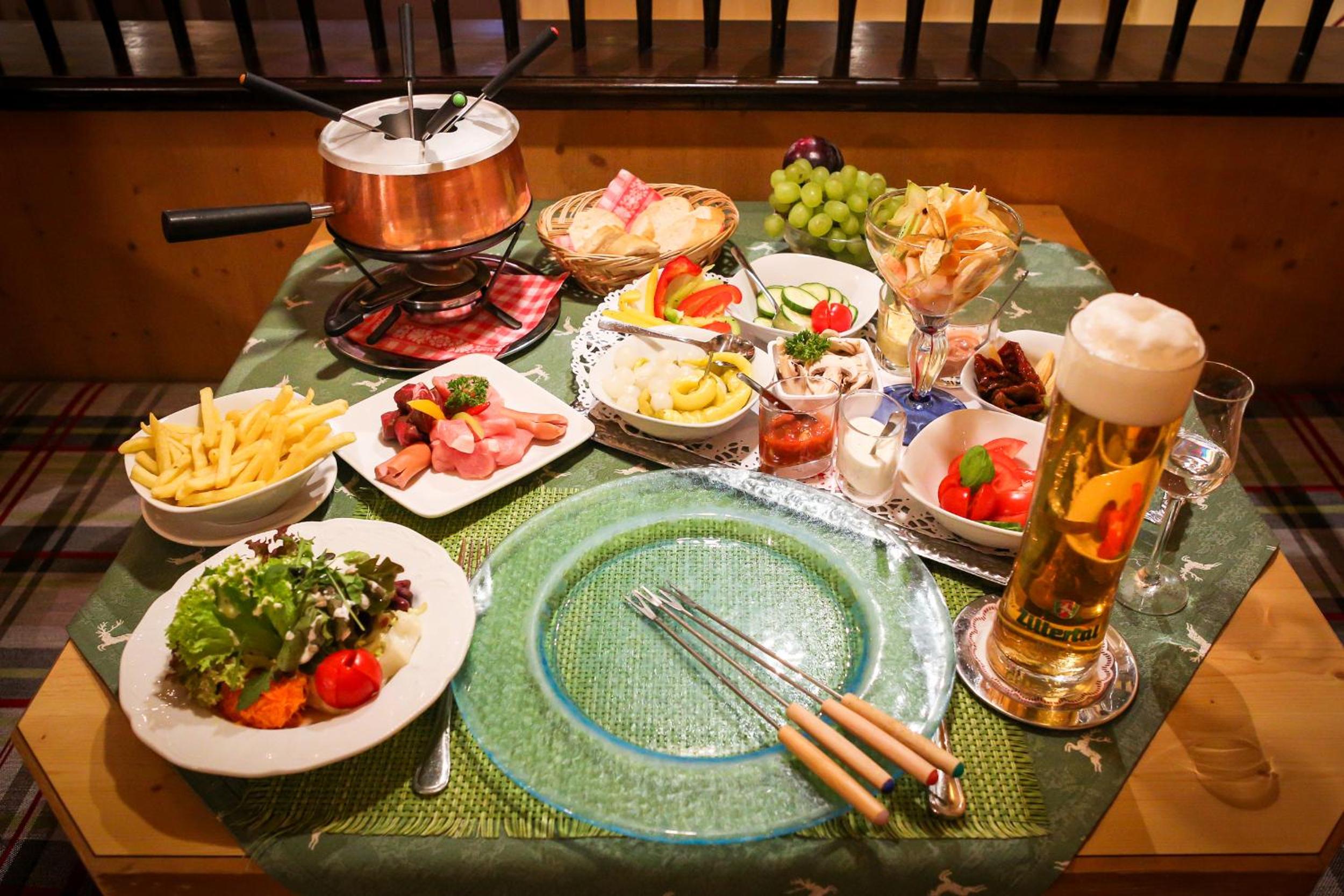 dining