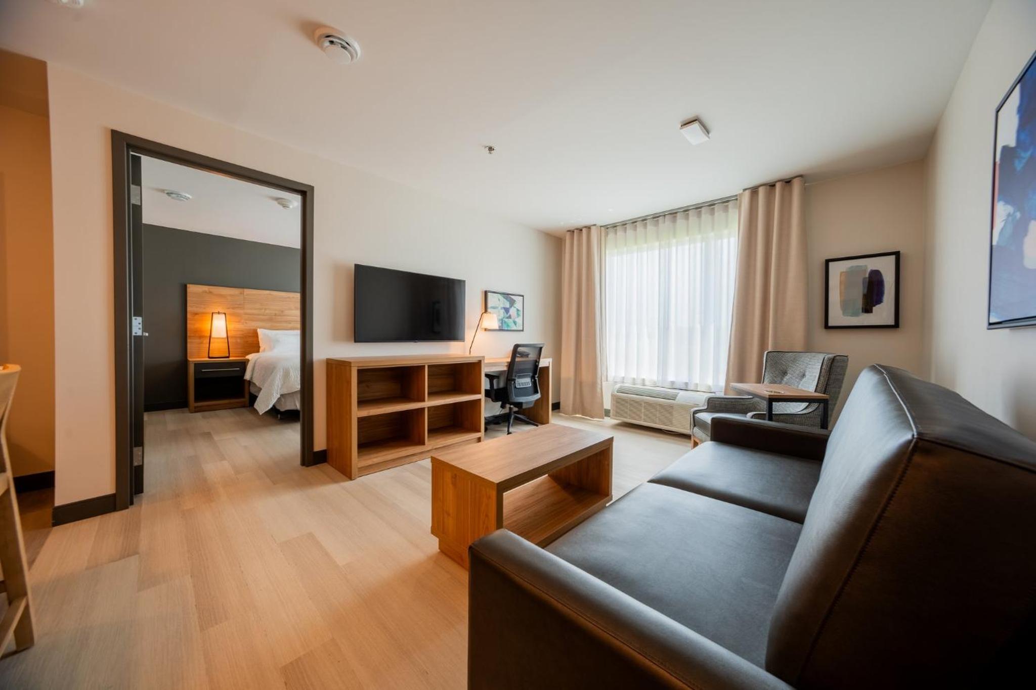 Trois-rivieres Vacations - Candlewood Suites Trois-Rivieres Ouest, an IHG Hotel - Property Image 41