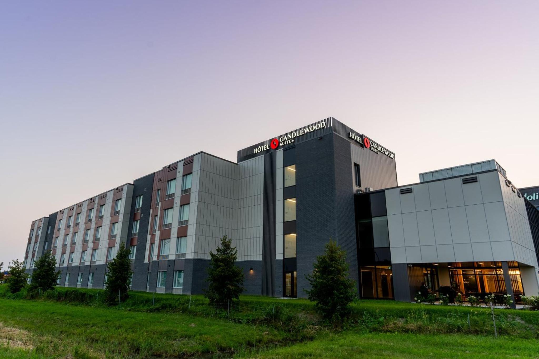 Trois-rivieres Vacations - Candlewood Suites Trois-Rivieres Ouest, an IHG Hotel - Property Image 48