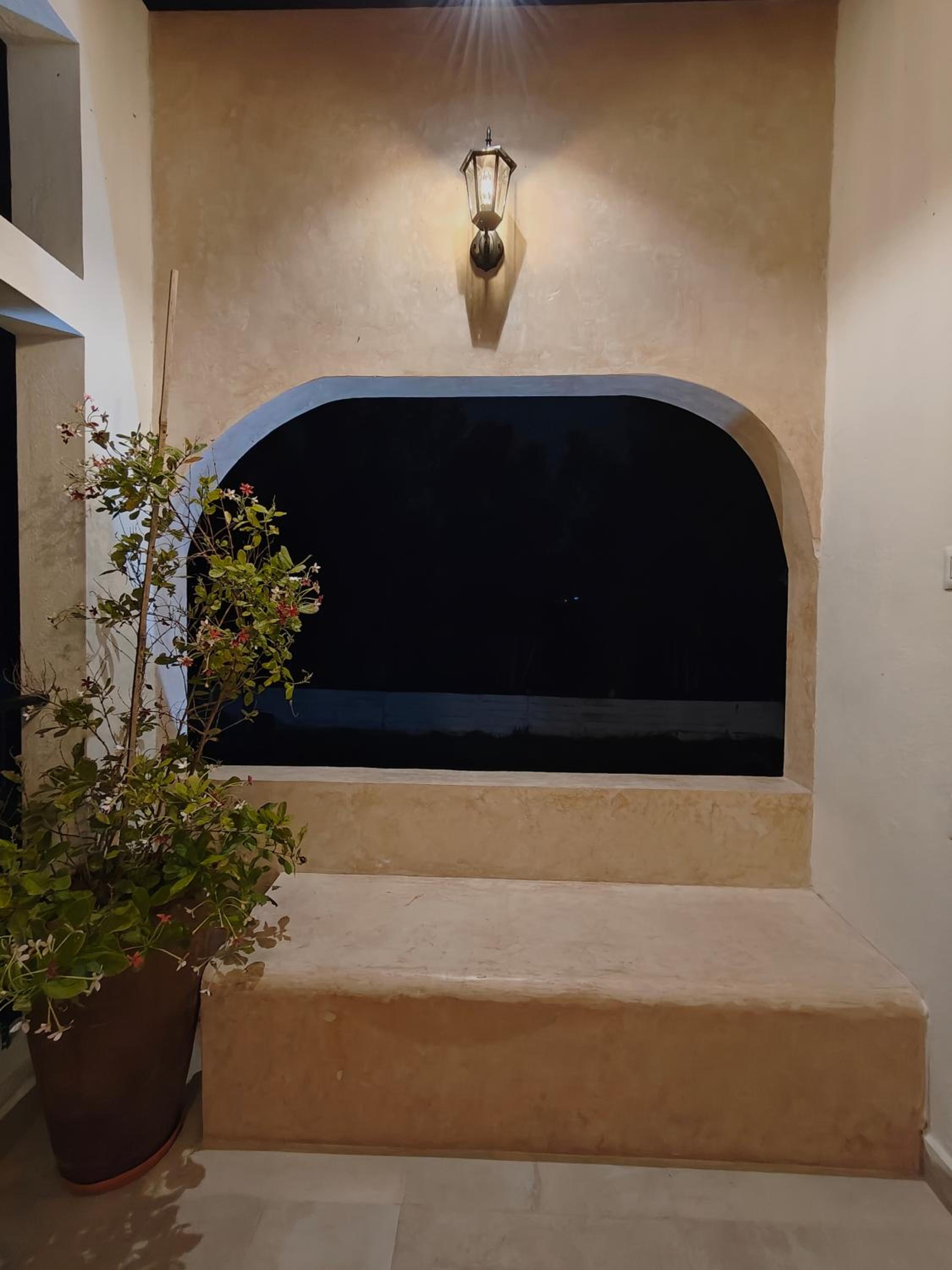 Tuscan Breeze, Nandi Hills