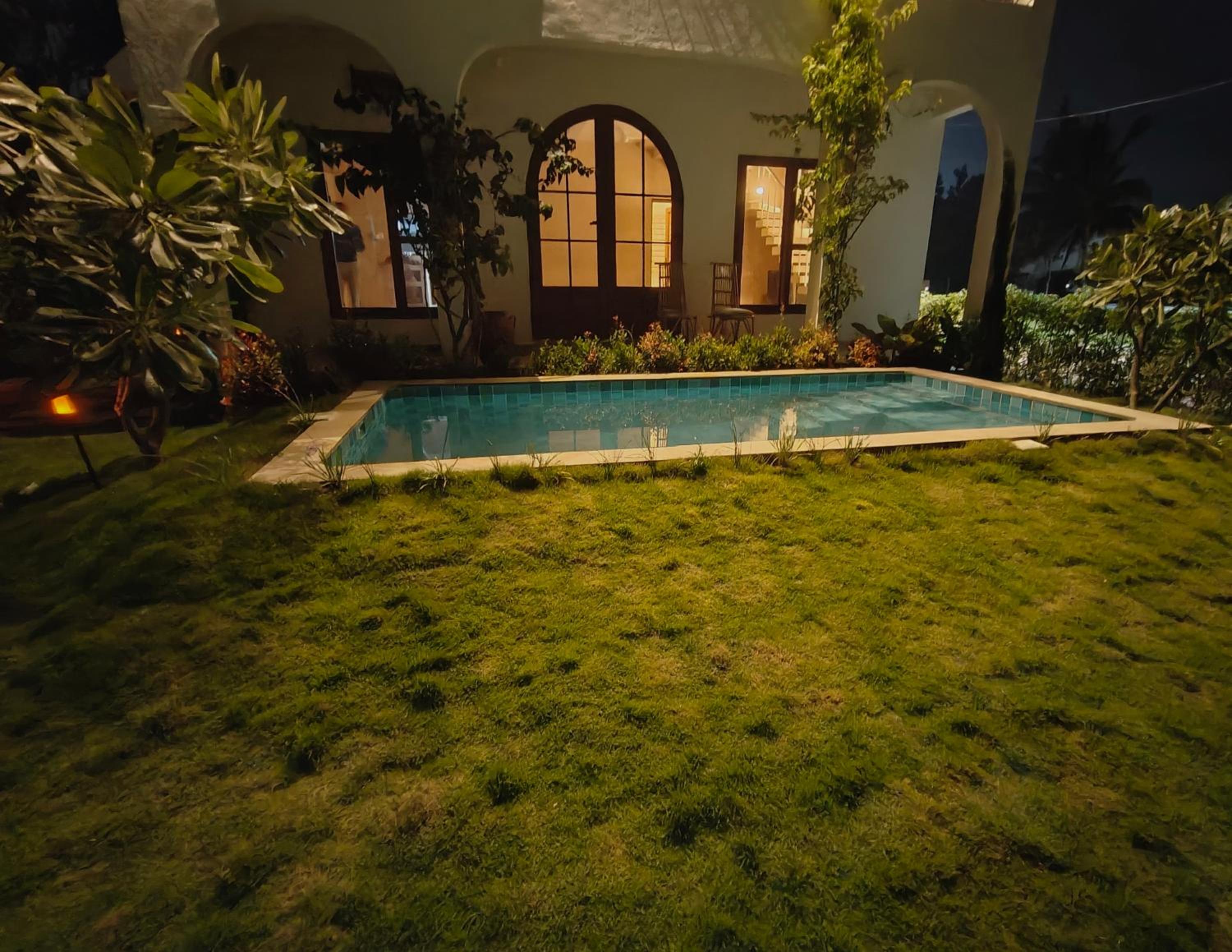 Tuscan Breeze, Nandi Hills