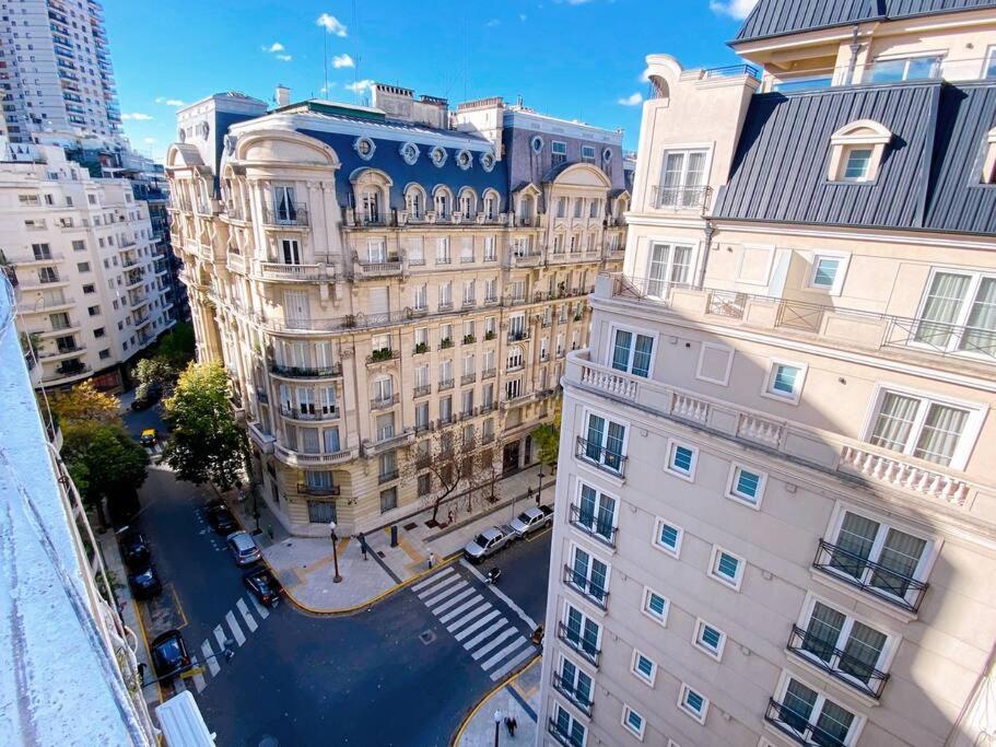 Apartamento 4 ambientes, elegante edificio