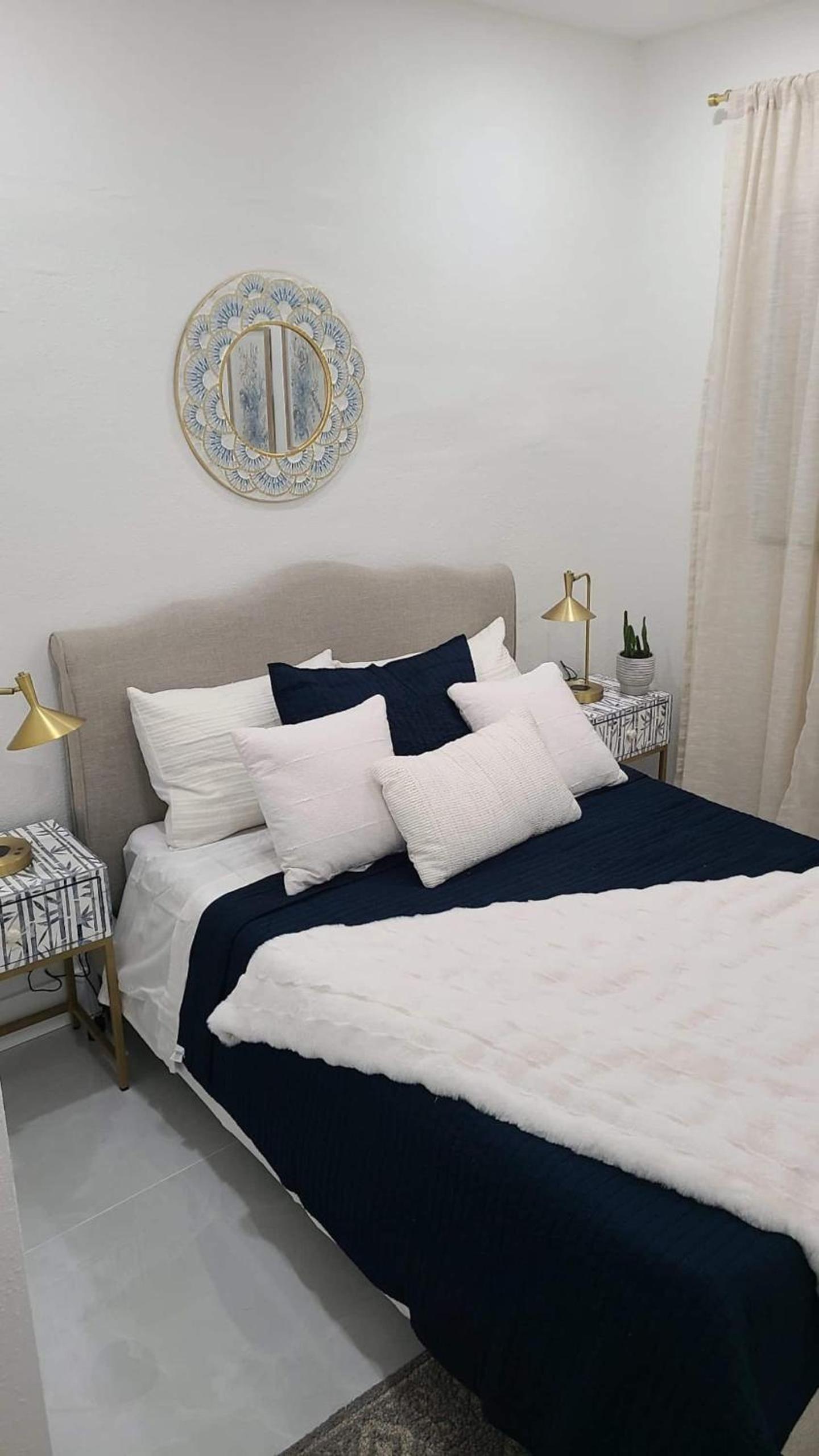 Charming Home Close to Beaches & Downtown