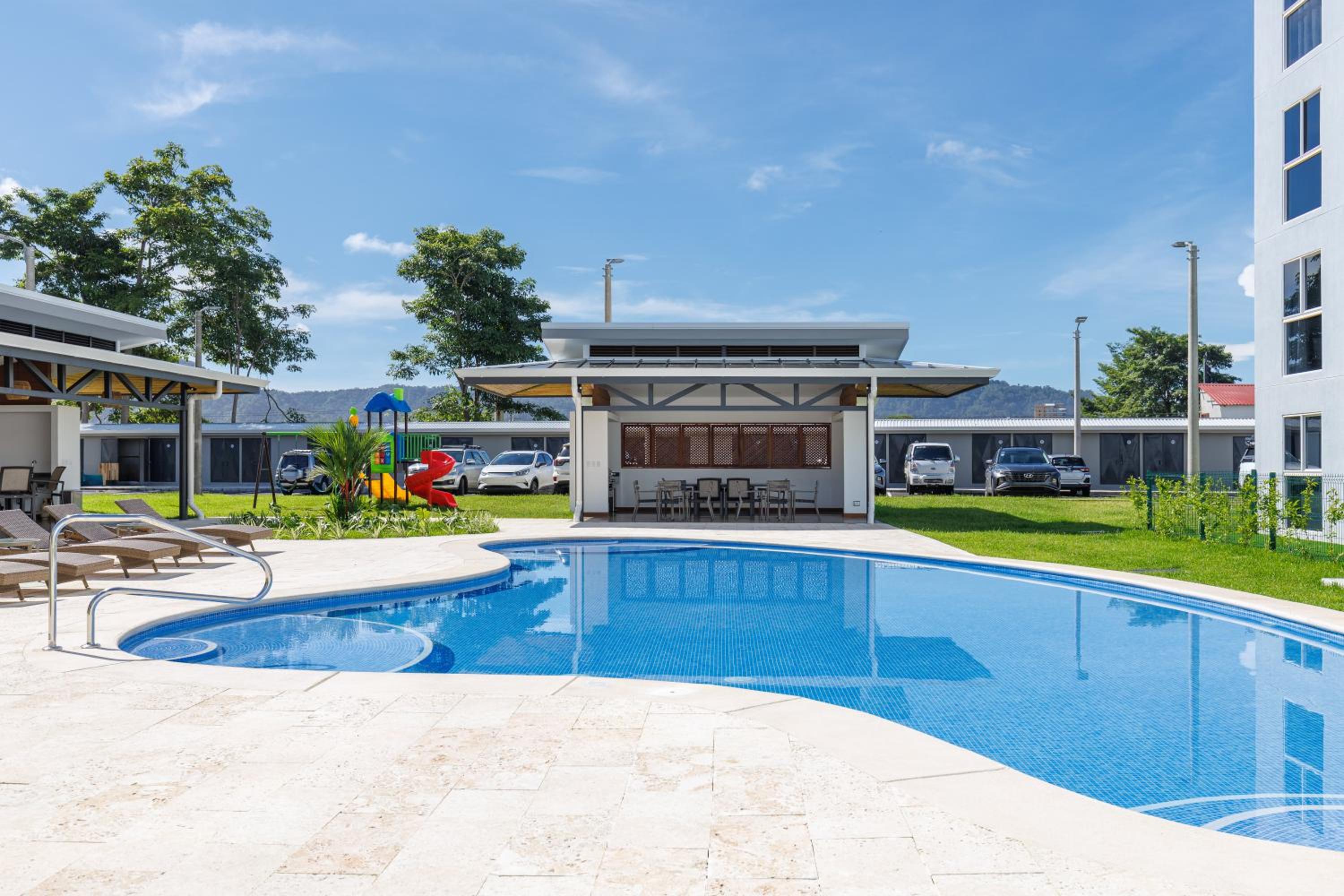 Casago 1202B, BRAND NEW RENTAL Heights of the sea paradise