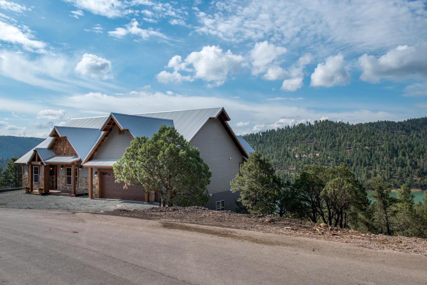 Grindstone Lake Lodge