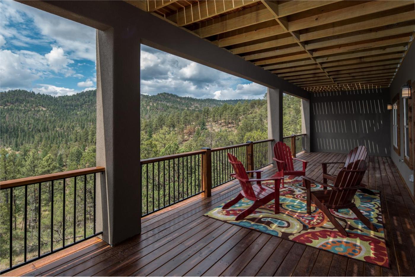 Grindstone Lake Lodge